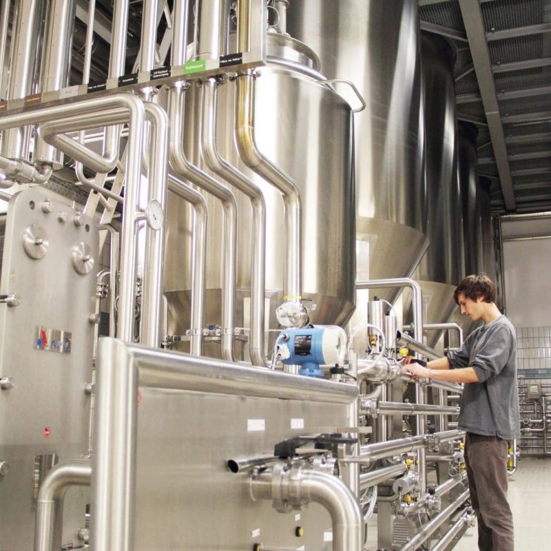 Man working in brewery